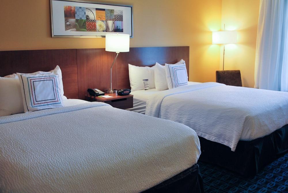 Fairfield Inn Kansas City Downtown/Union Hill Exterior photo